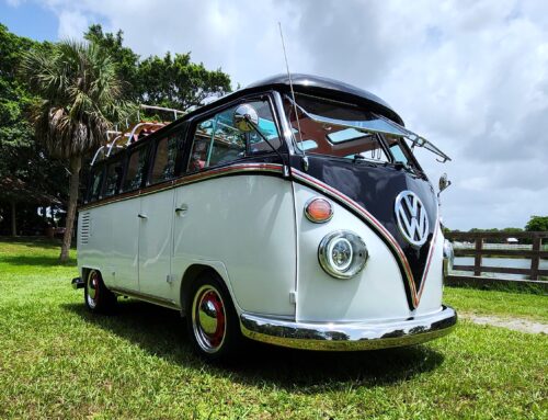 1975 BLACK & WHITE VW Microbus at the 2024 Scottsdale Barrett-Jackson Auction